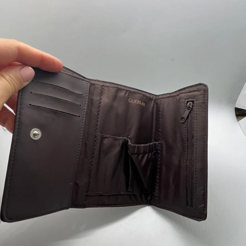 Guerlain paris trifold wallet vintage